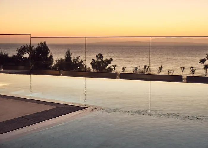 וילה Uparati - Hilltop Sea View Retreat By The *