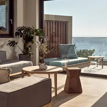 Uparati - Hilltop Sea View Retreat By The Τσιλιβί